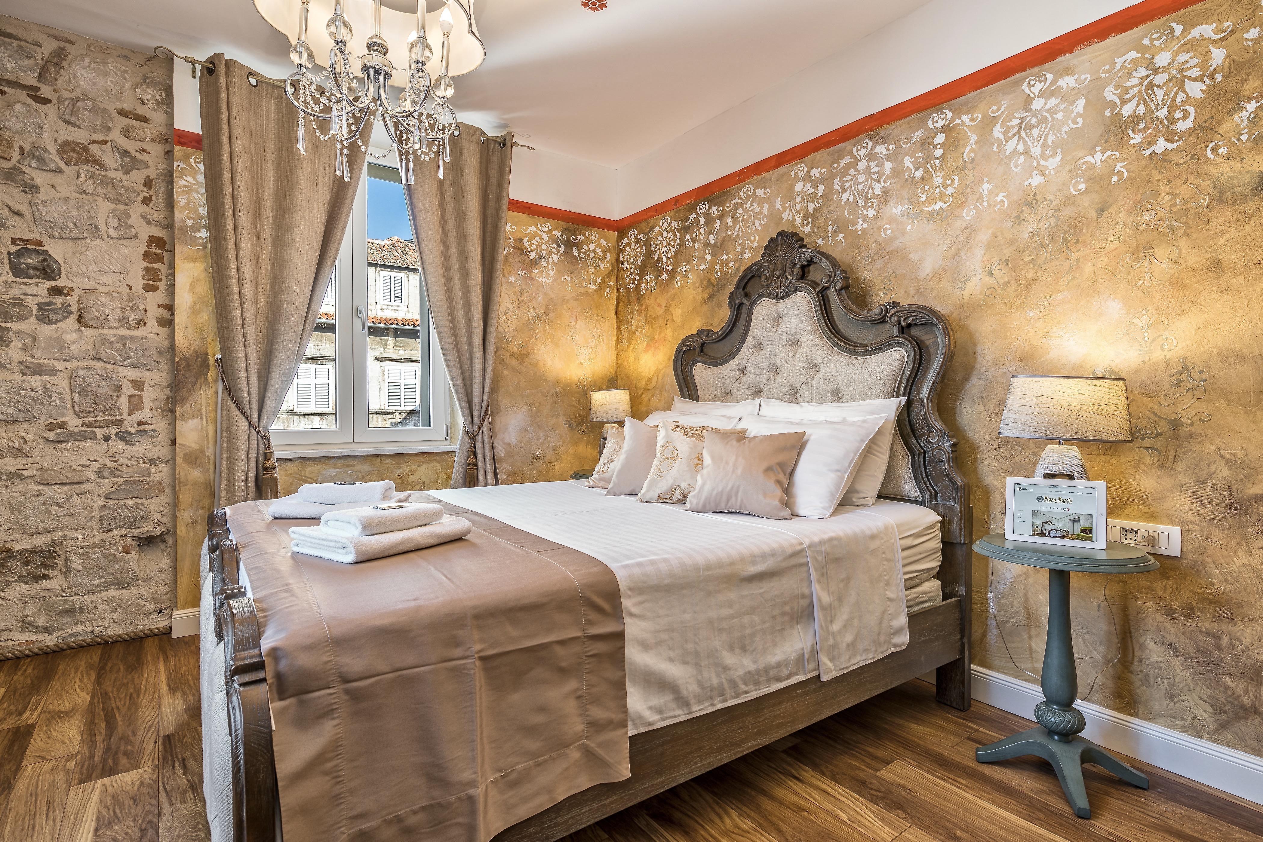 Plaza Marchi Old Town - Mag Quaint & Elegant Boutique Hotels Split Exterior photo